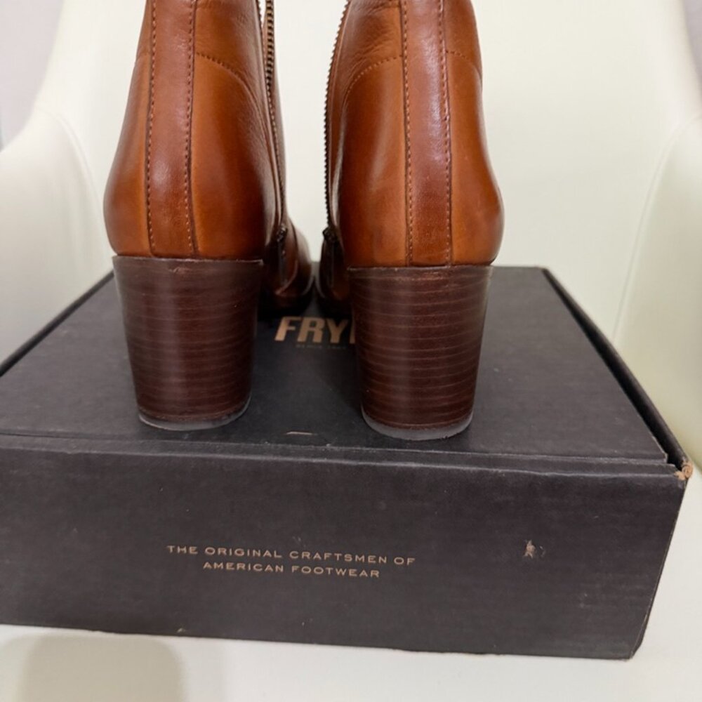 Frye Nora Zip Short Ankle Bootie, Nutmeg, 9.5 M - Picture 5 of 6